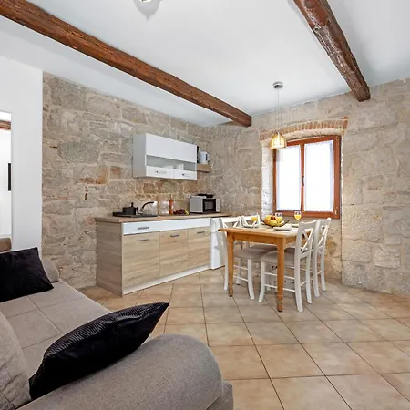 דירה Villa Vrsar ורסאר